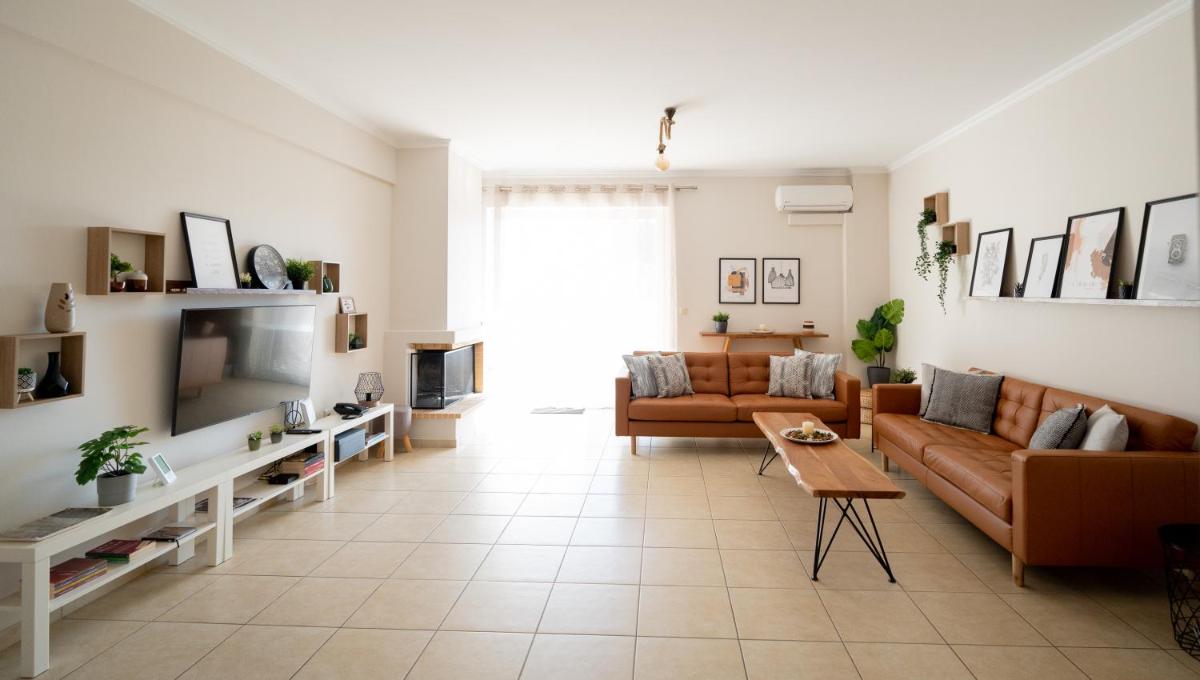 Athens Airport Loft - Housity