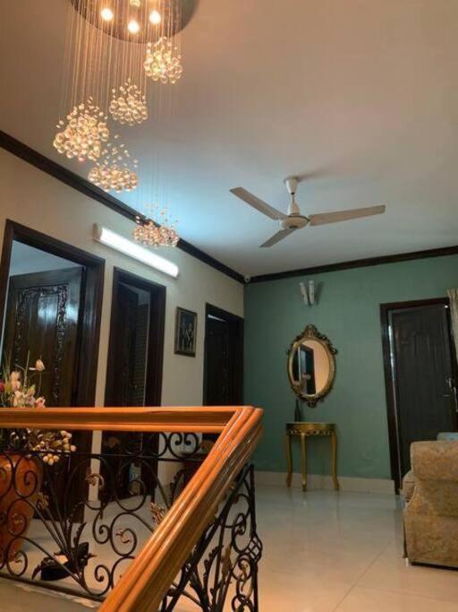 Beautiful duplex house with eye catching views - Housity