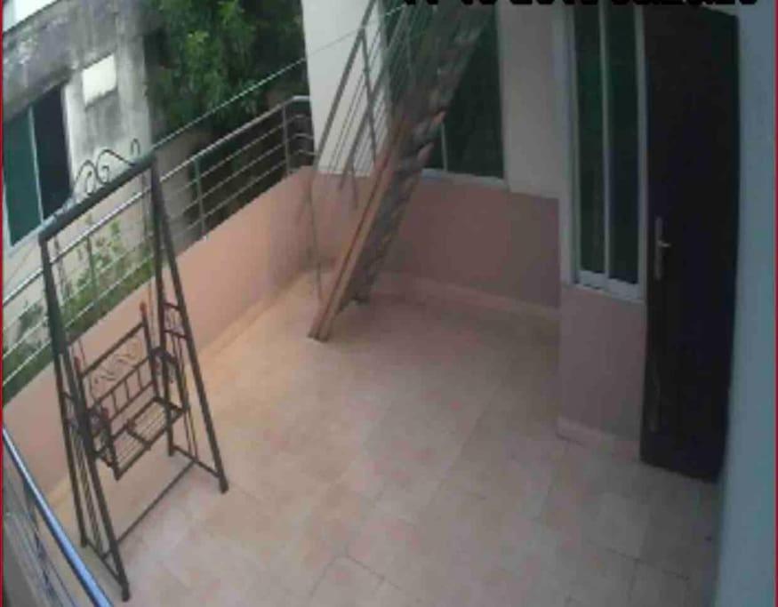 Beautiful duplex house with eye catching views - Housity