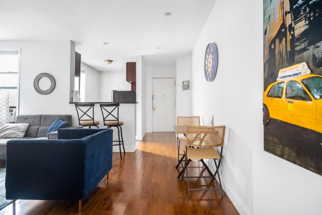 Cozy and Centrally Located 1 Bedroom Apt in Crown Height - Housity