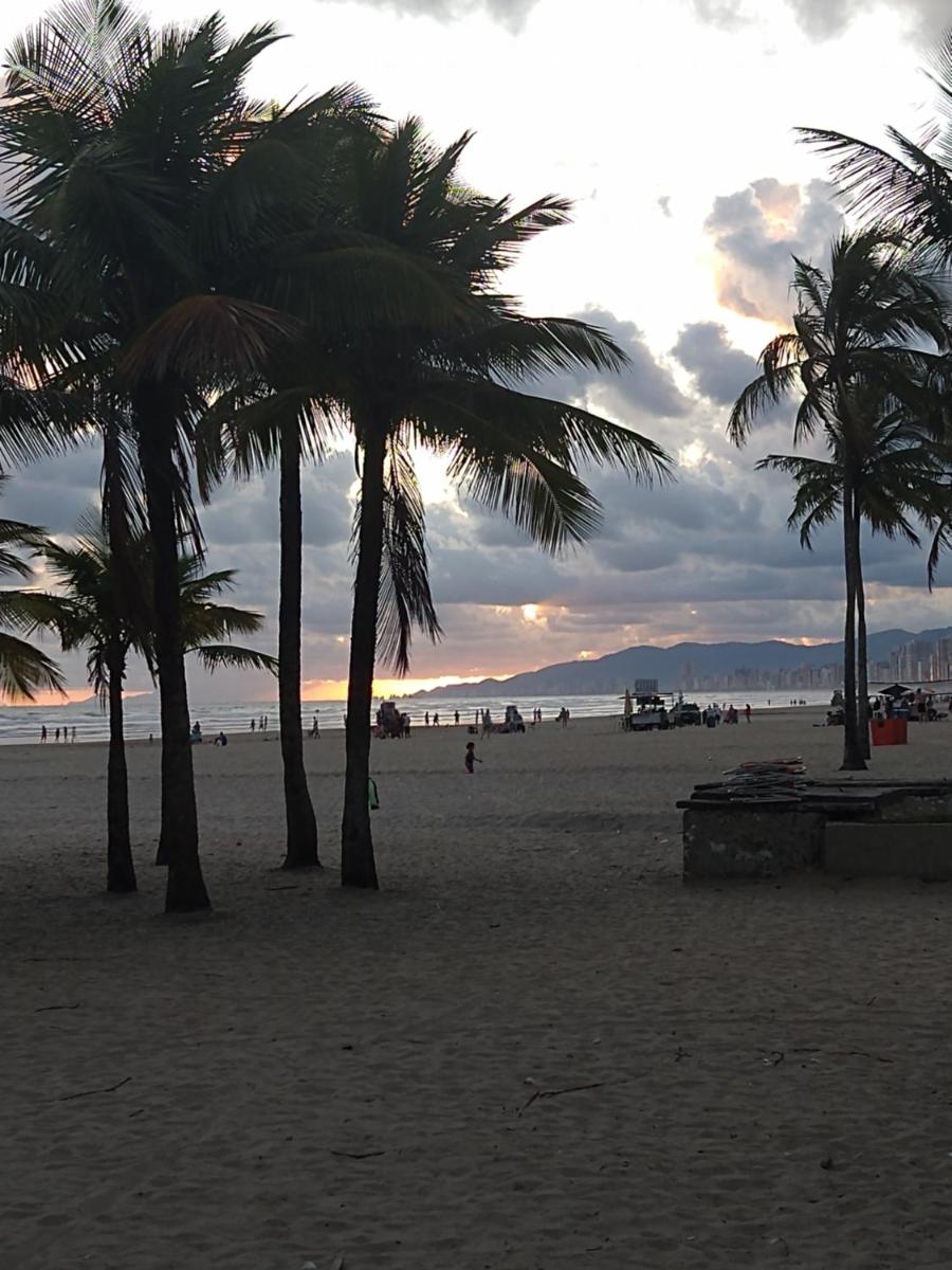 Apto Pé na Areia Boqueirão PG - Housity