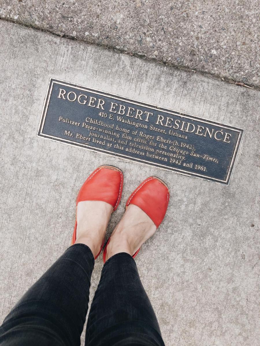 2BR Historic Home in DT Urbana: 2 Thumbs Up - Housity
