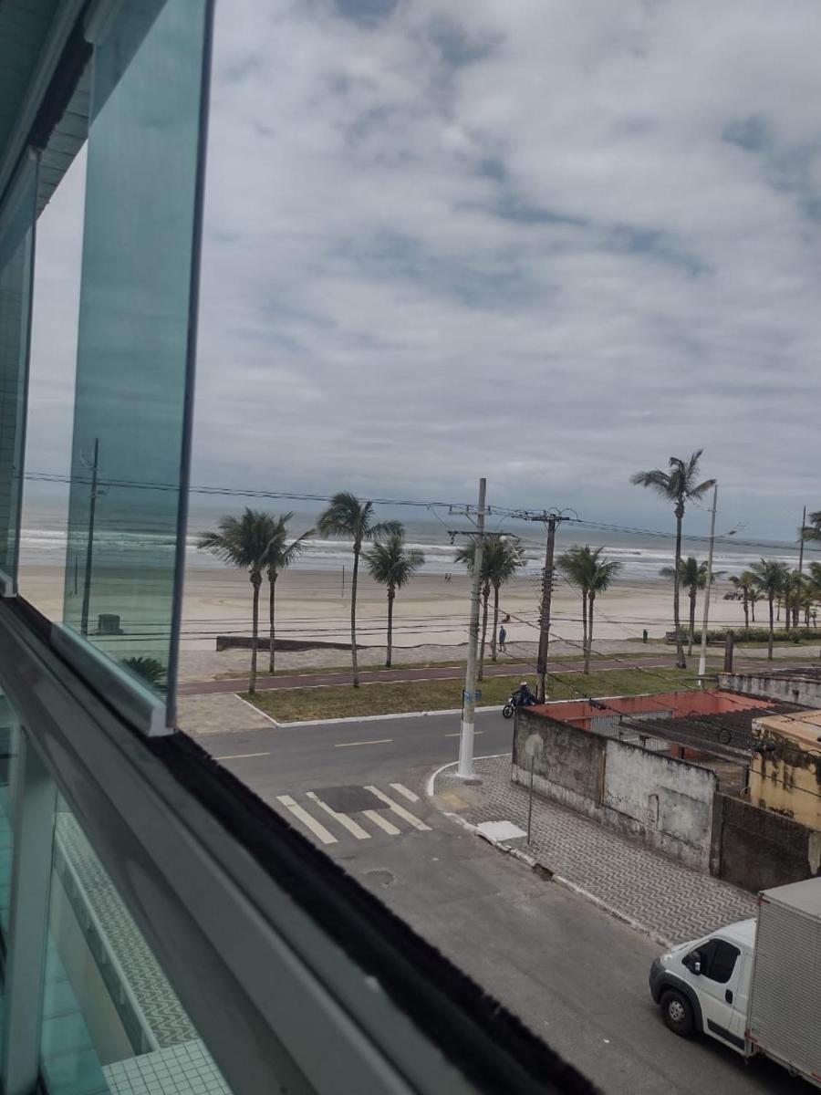 Suitetrails - Apartamento pé na areia. Local tranquilo