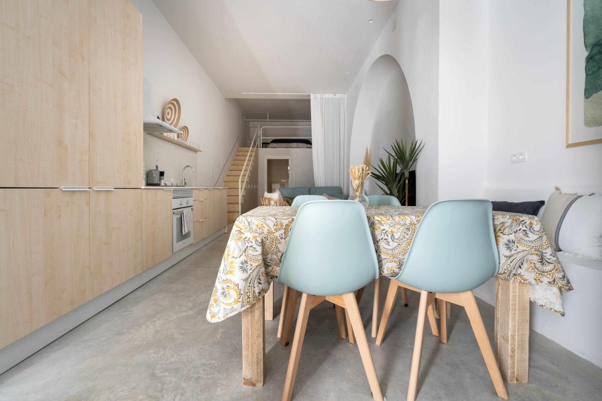 Exclusivo Loft con terraza en Ciudad Artes y Cienc - Housity