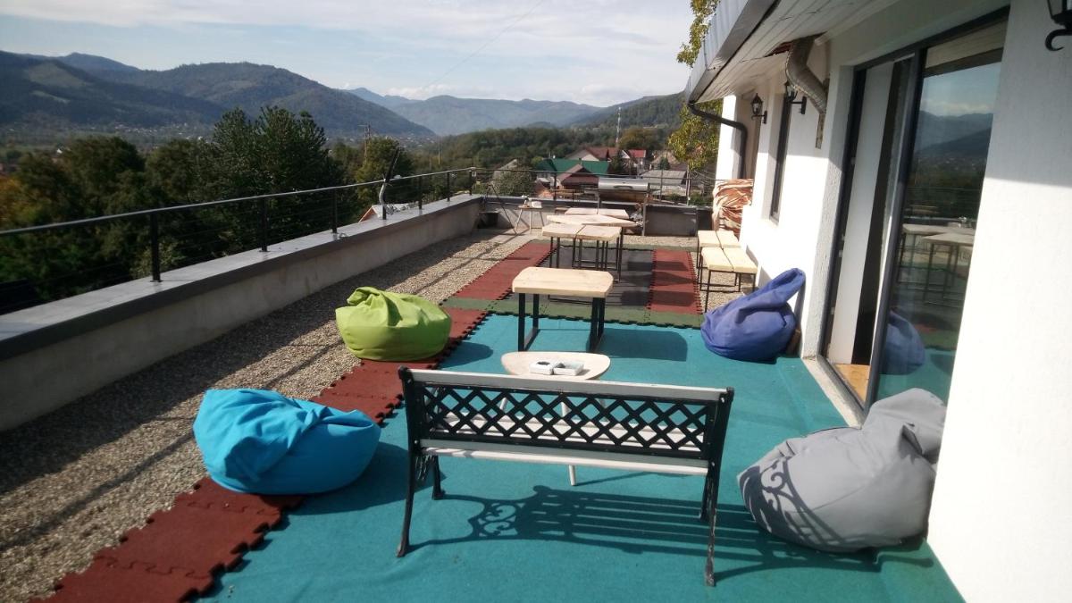 Casa Prieteniei - camere - 3 km Piatra Neamț - Housity