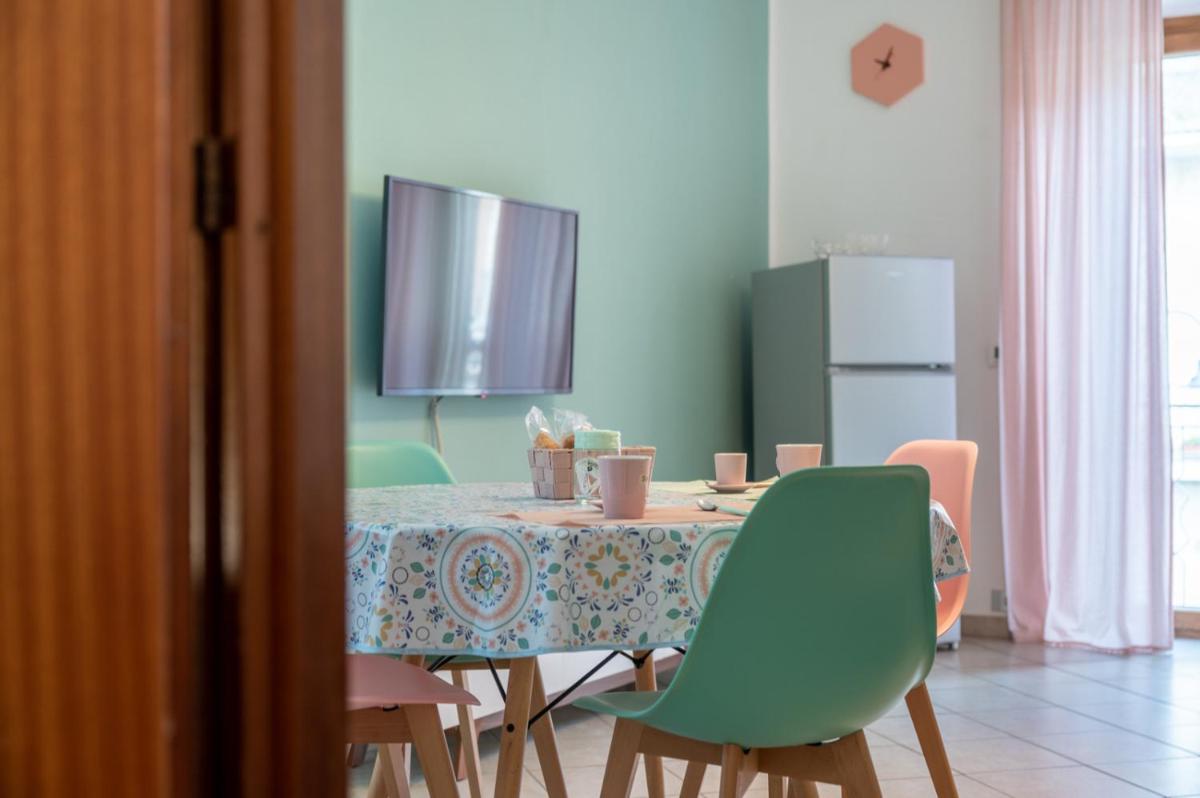 La Verde Rosa - Casa vacanze a due passi dal lago - Housity