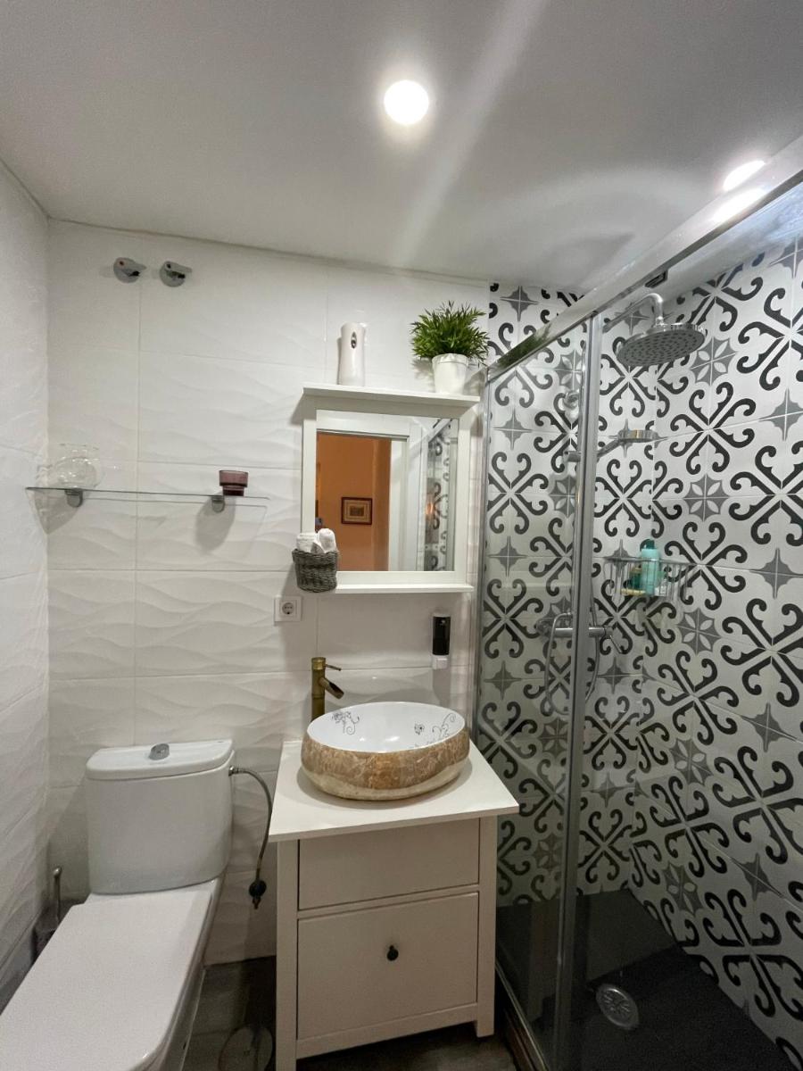 Apartamento Tres Peces - Madrid Centro - Housity