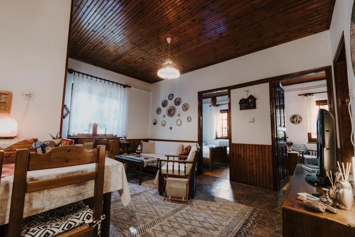 Traditional House In Portaria - Housity