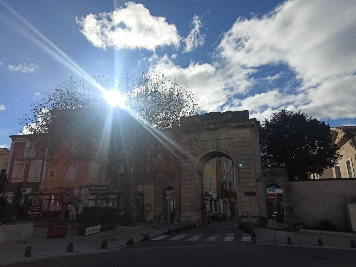 The SunGate - Host Provence - Housity