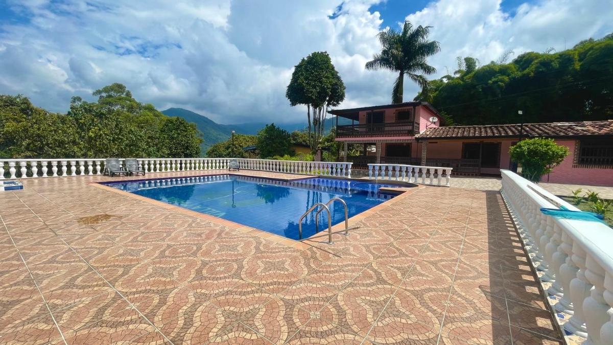 Finca Casa Fénix Venecia - Housity