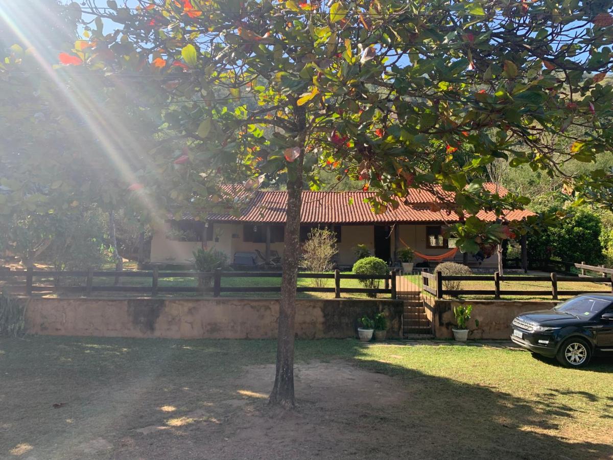 Casa de campo com piscina - Housity