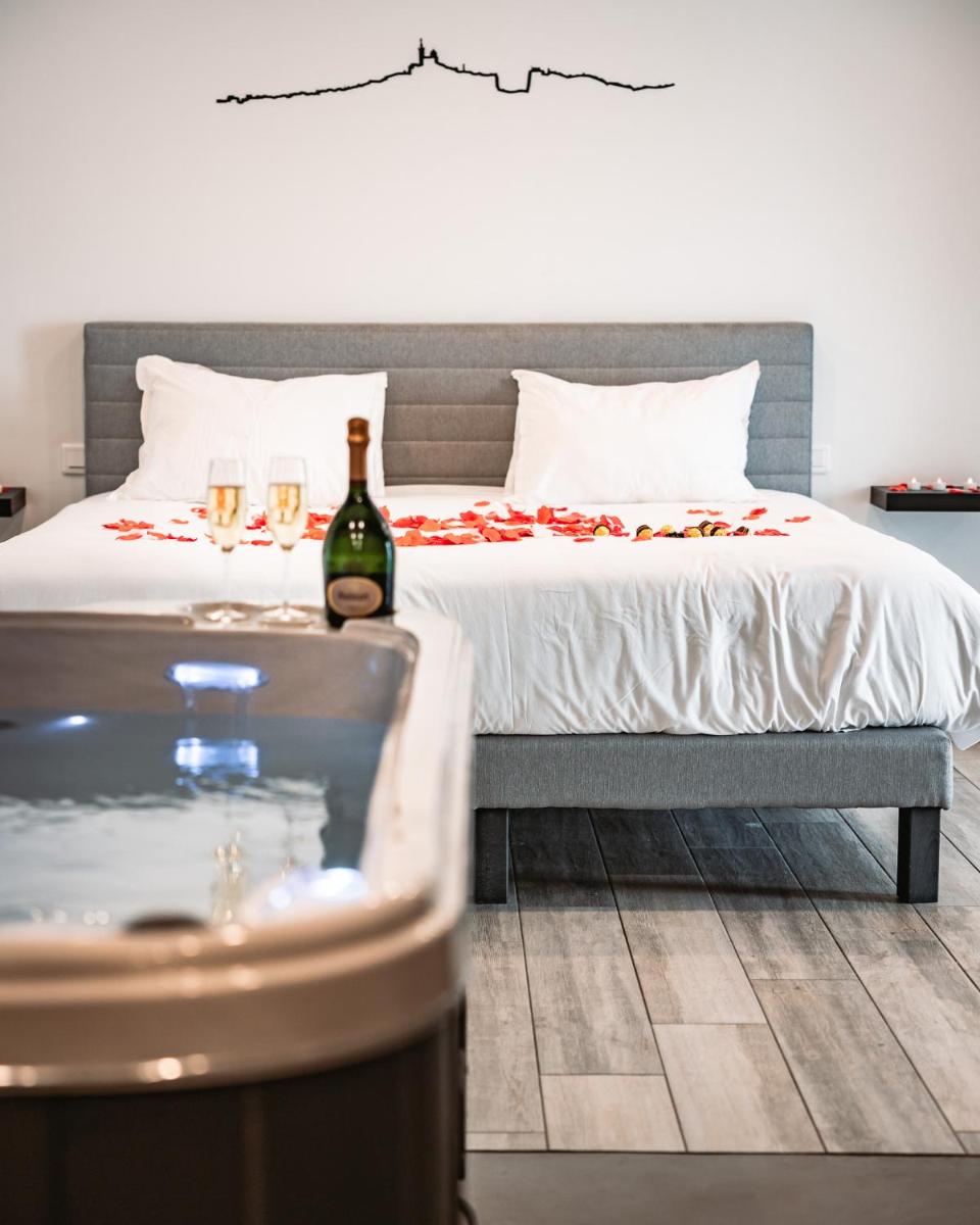 LoveNest Marseille - Housity