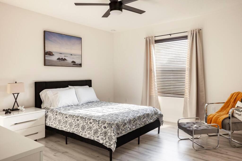Modern 4 Bdr Home near Tradition Town Center - Housity