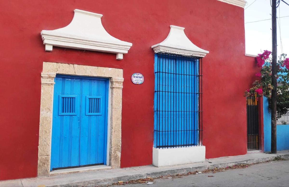 Habitacion Roja / Casa del Café - Housity