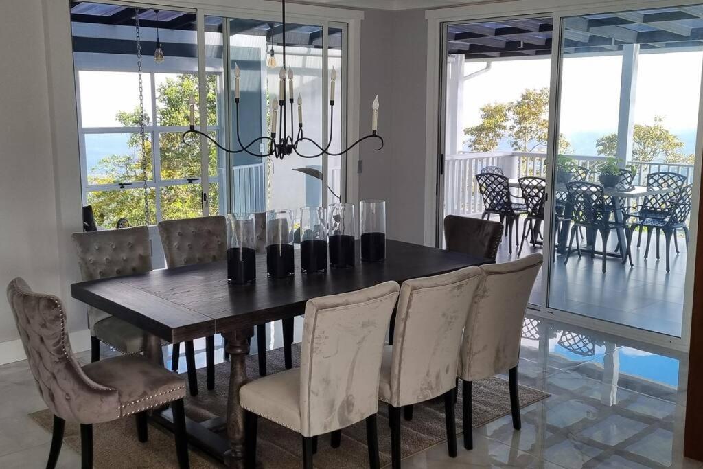 Valley View Country House. Casa de campo y montaña - Housity