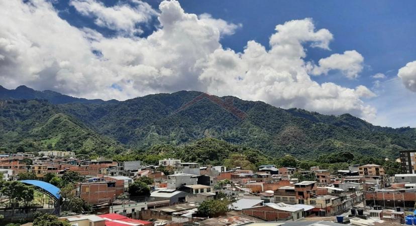 Apartaestudio de lujo con excelente vista!! - Housity