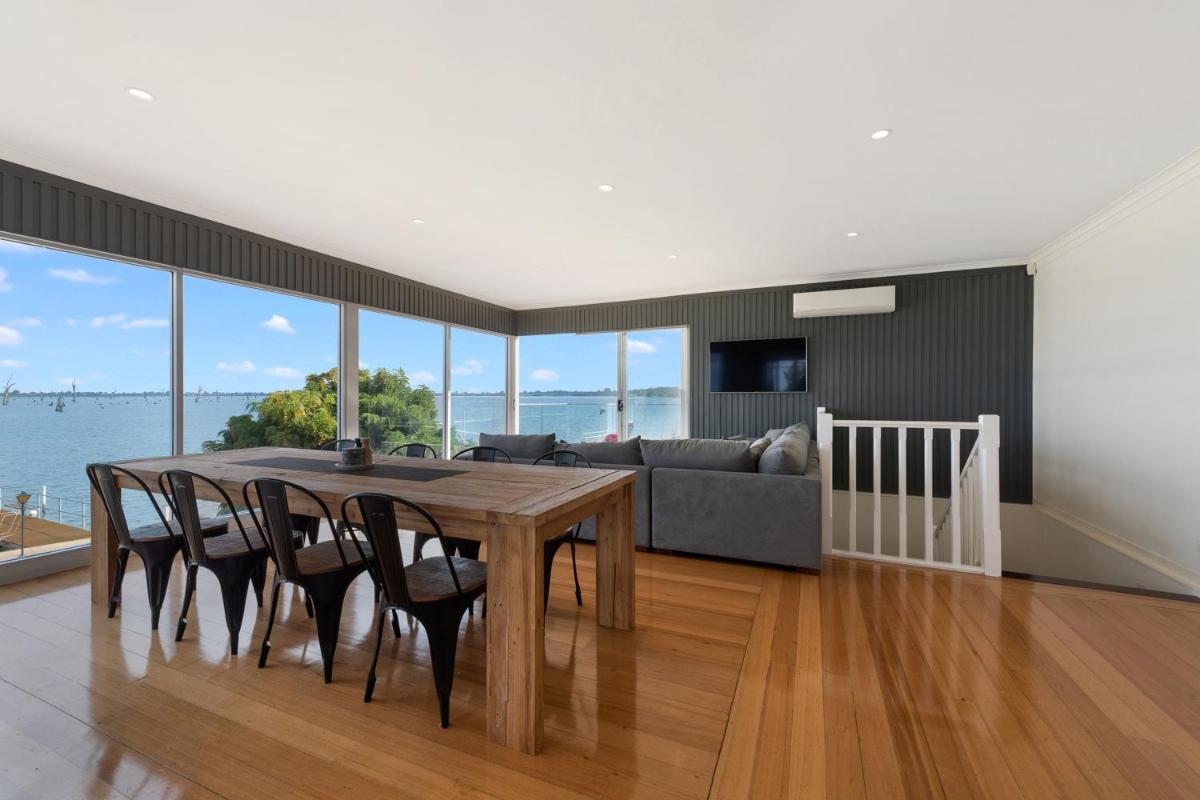 The View, Lake Mulwala - Housity