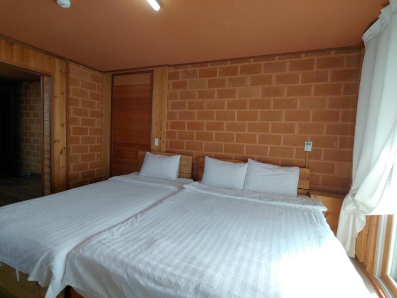 Jeju Hanibaram Pension - Housity