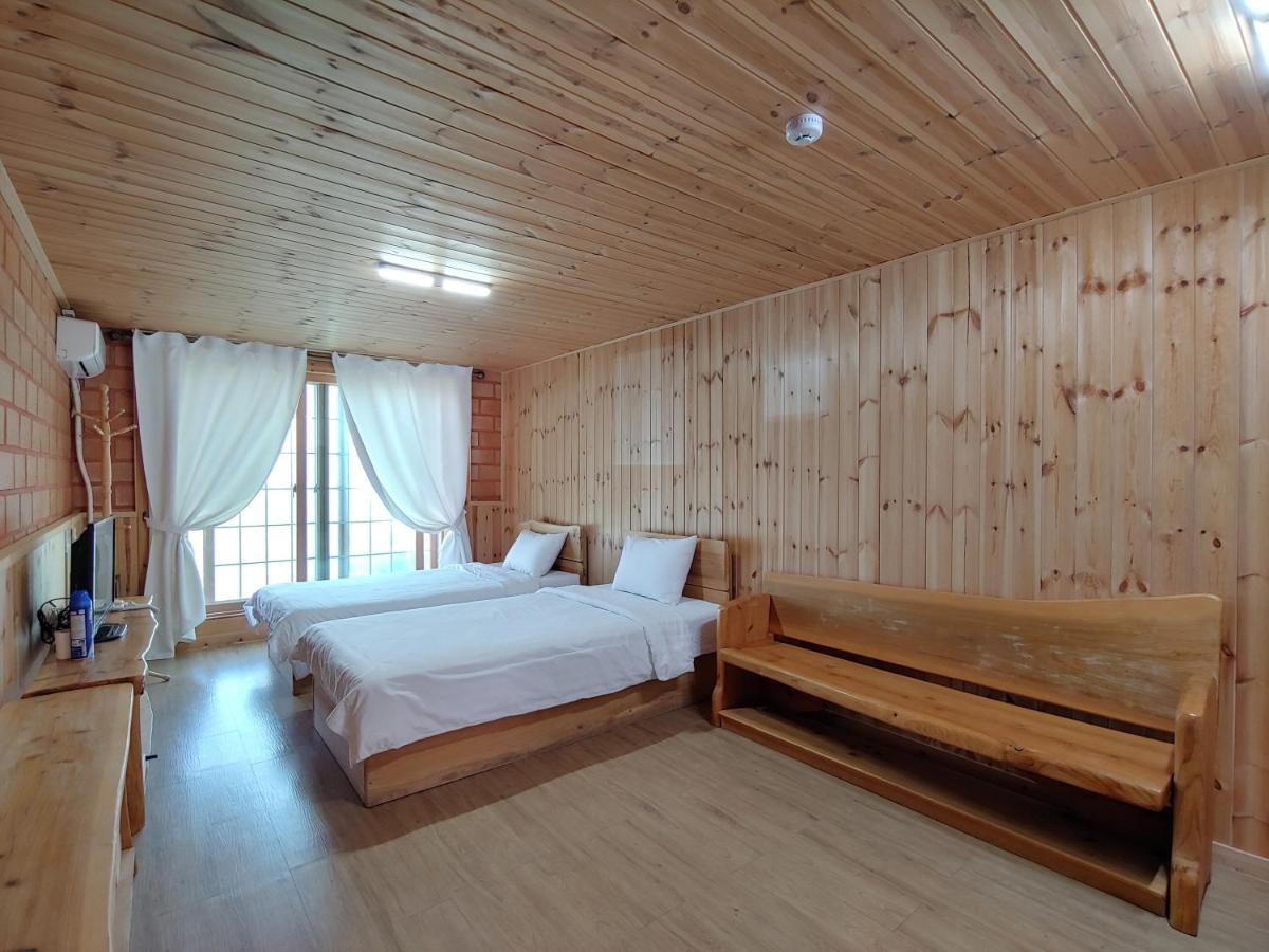 Jeju Hanibaram Pension - Housity