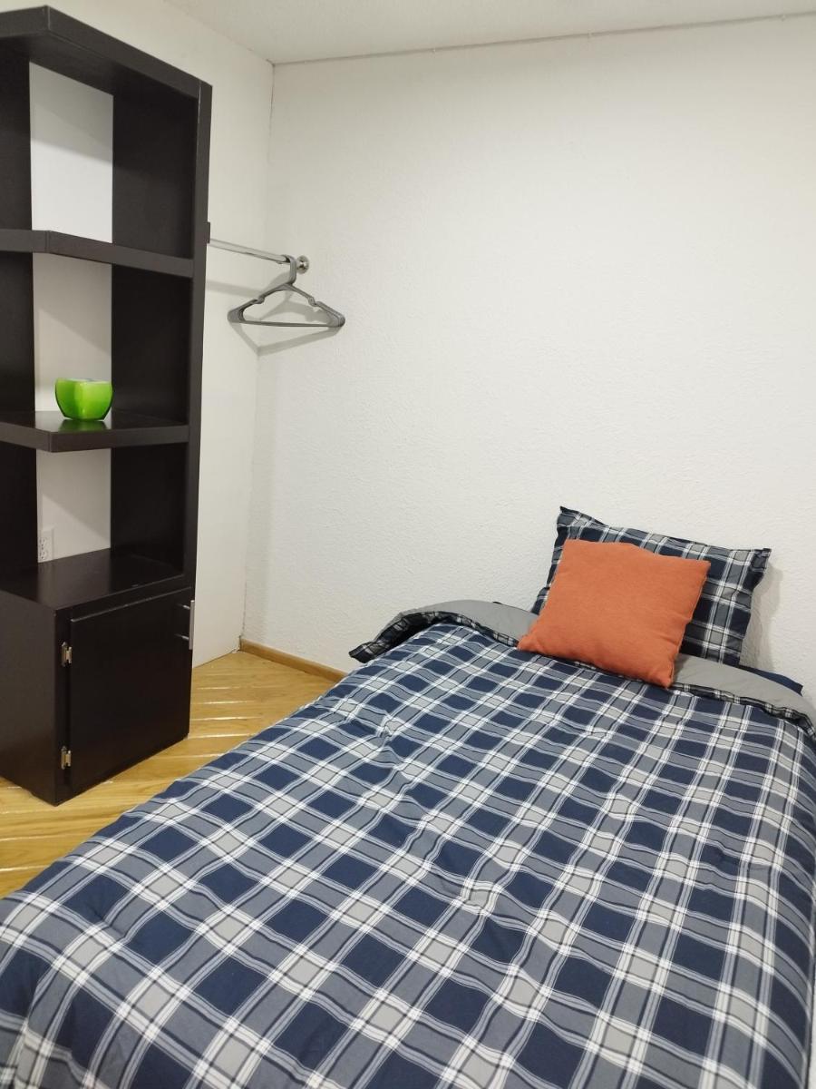 Aleeh's House - Housity