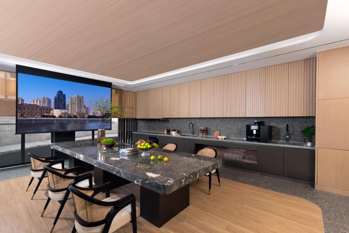 base-Beijing Sanlitun Serviced Apartment - Hizvo