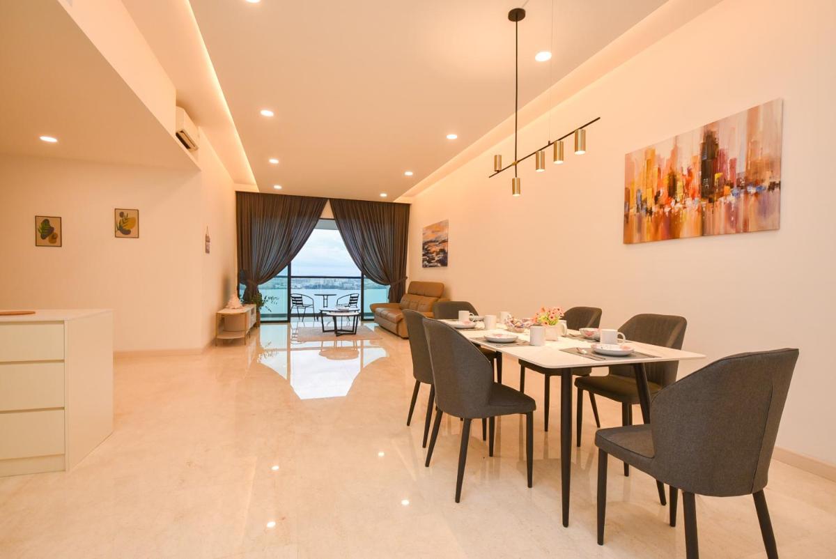 Suitetrails - Marina View Resort by Nest Home [Bathtub & Seaview!]
