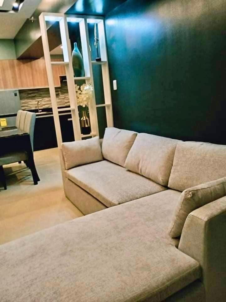 New & Stylish 1 BR Condo @ I.T. Park Cebu City! - Housity