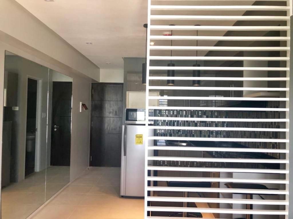New & Stylish 1 BR Condo @ I.T. Park Cebu City! - Housity