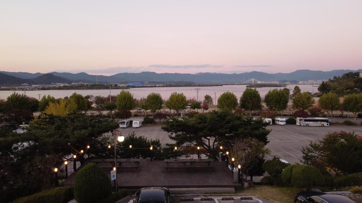 Suitetrails - Bears Hotel Chuncheon