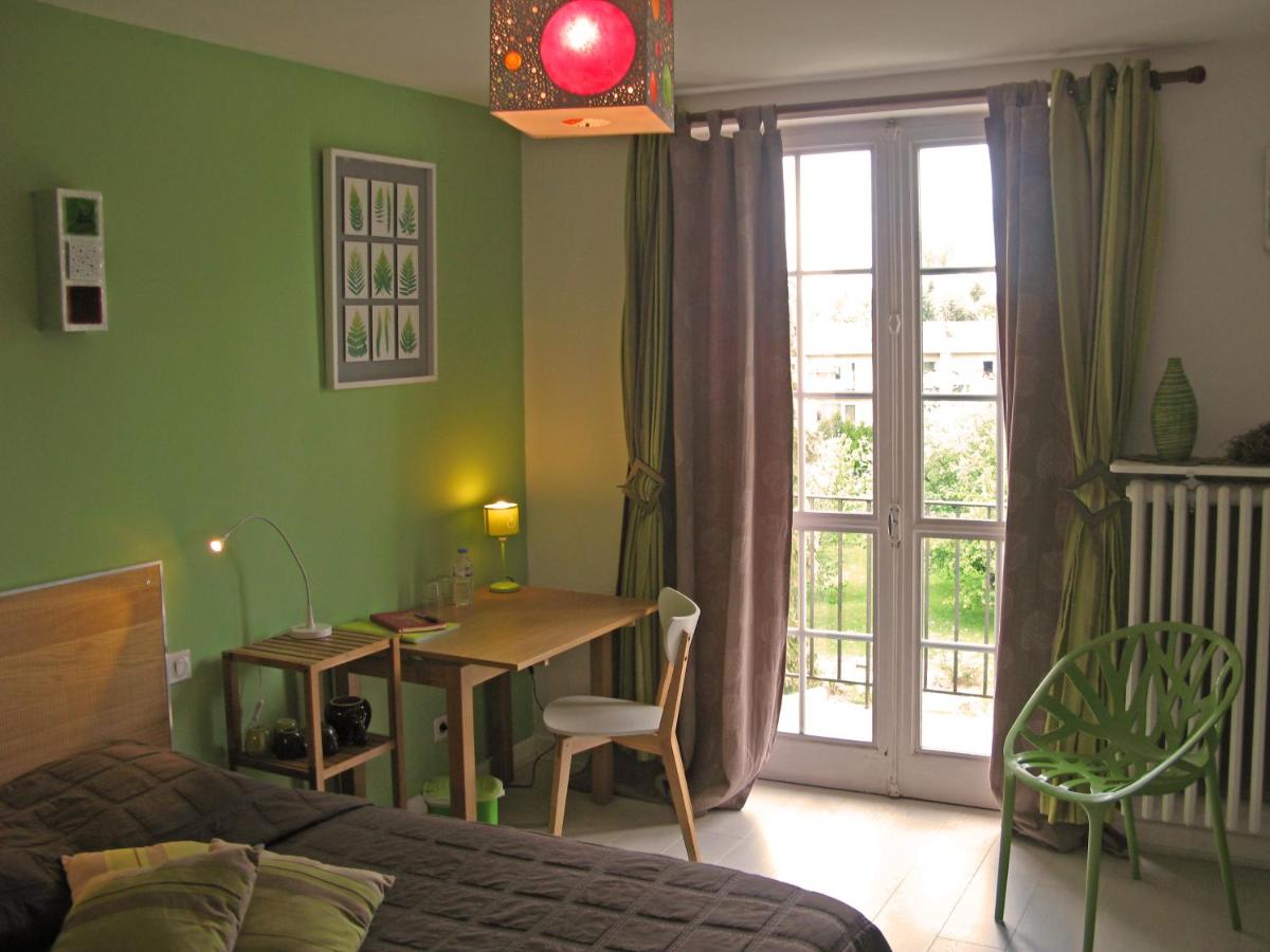 Les Chambres de l'Ile - Housity