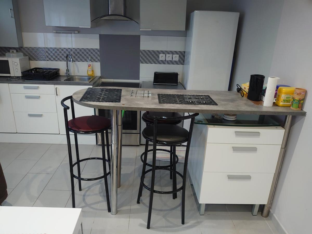 Suitetrails - Appart T2 en fond de jardin