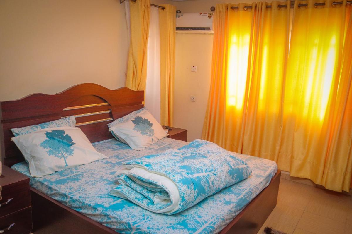 Sherifat's Lodge - Housity