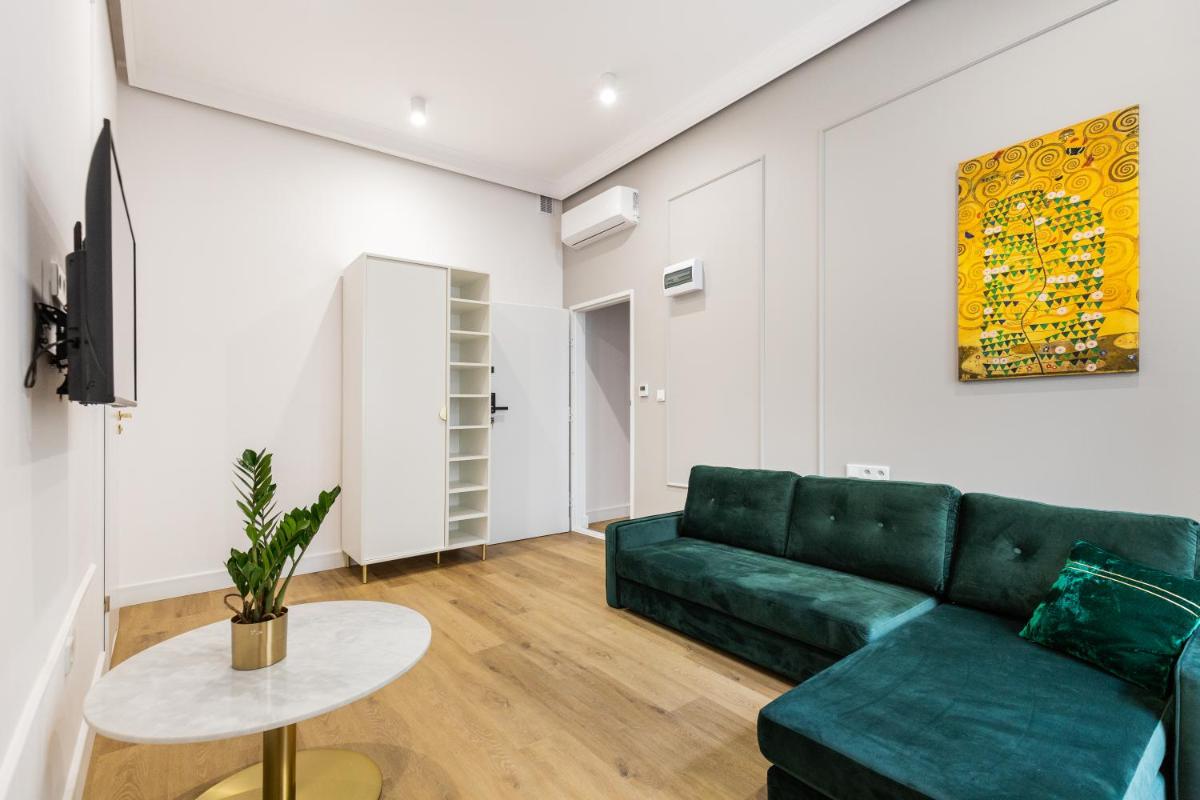 Oro Apartments - Housity