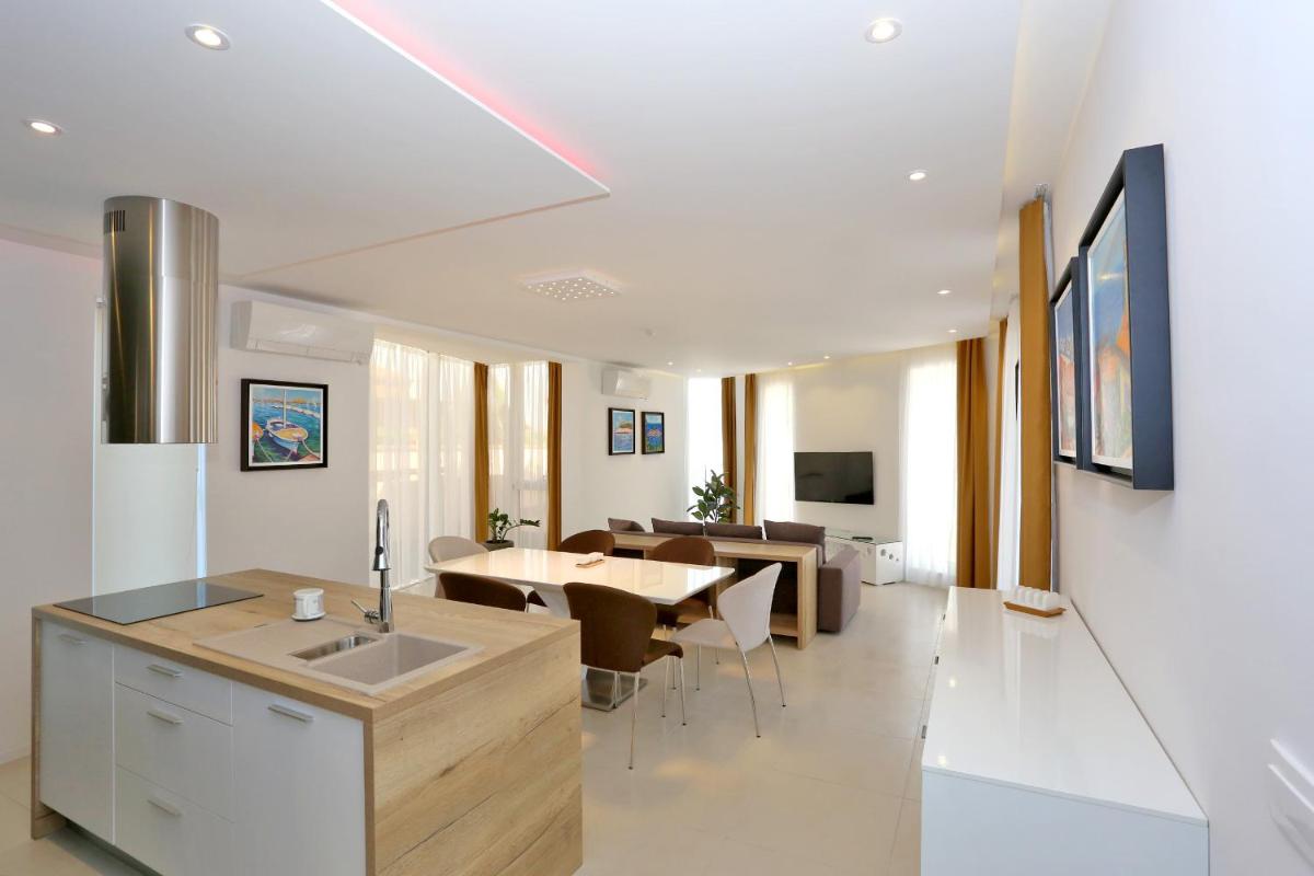 Villa Art gallery apartments - Housity