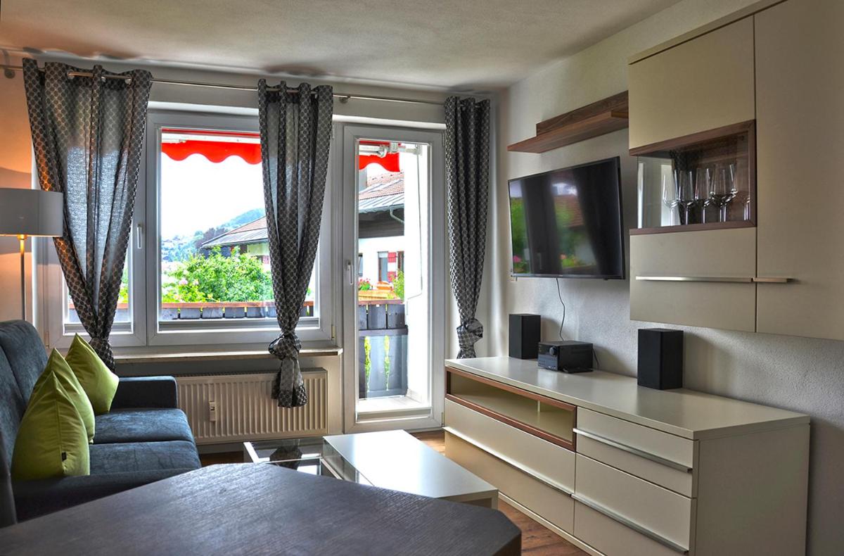 Blue Sky Apartment - Housity