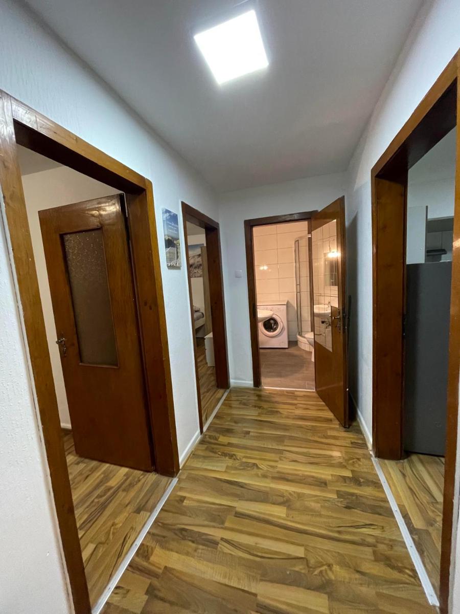 Suitetrails - Monteur Wohnung für 4 Personen in Oberhausen.
