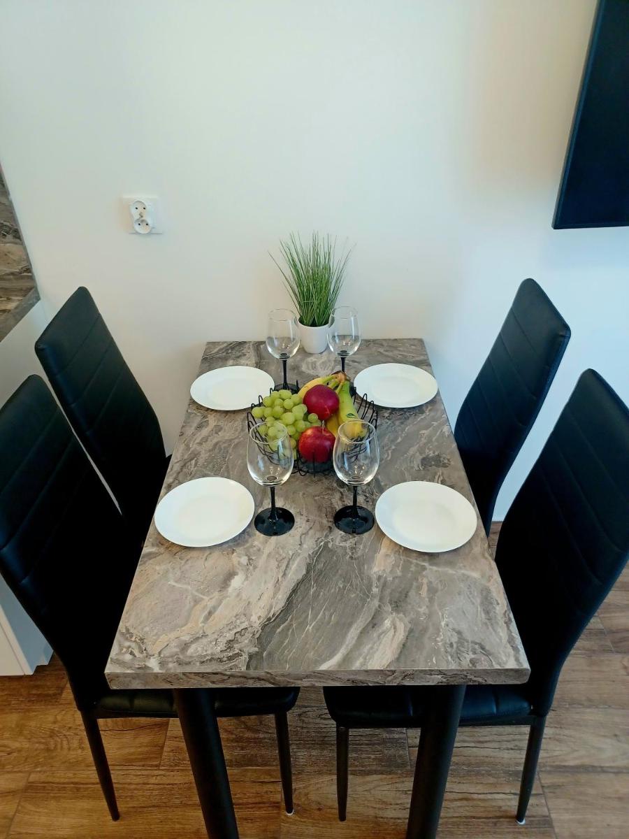 AJP Apartament Szczecin Dąbie - Housity
