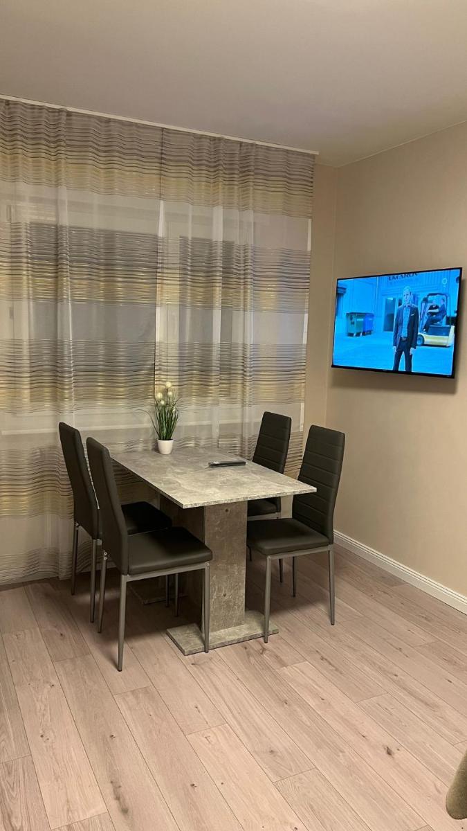 Hochfeld Apartment in Augsburg - Hizvo