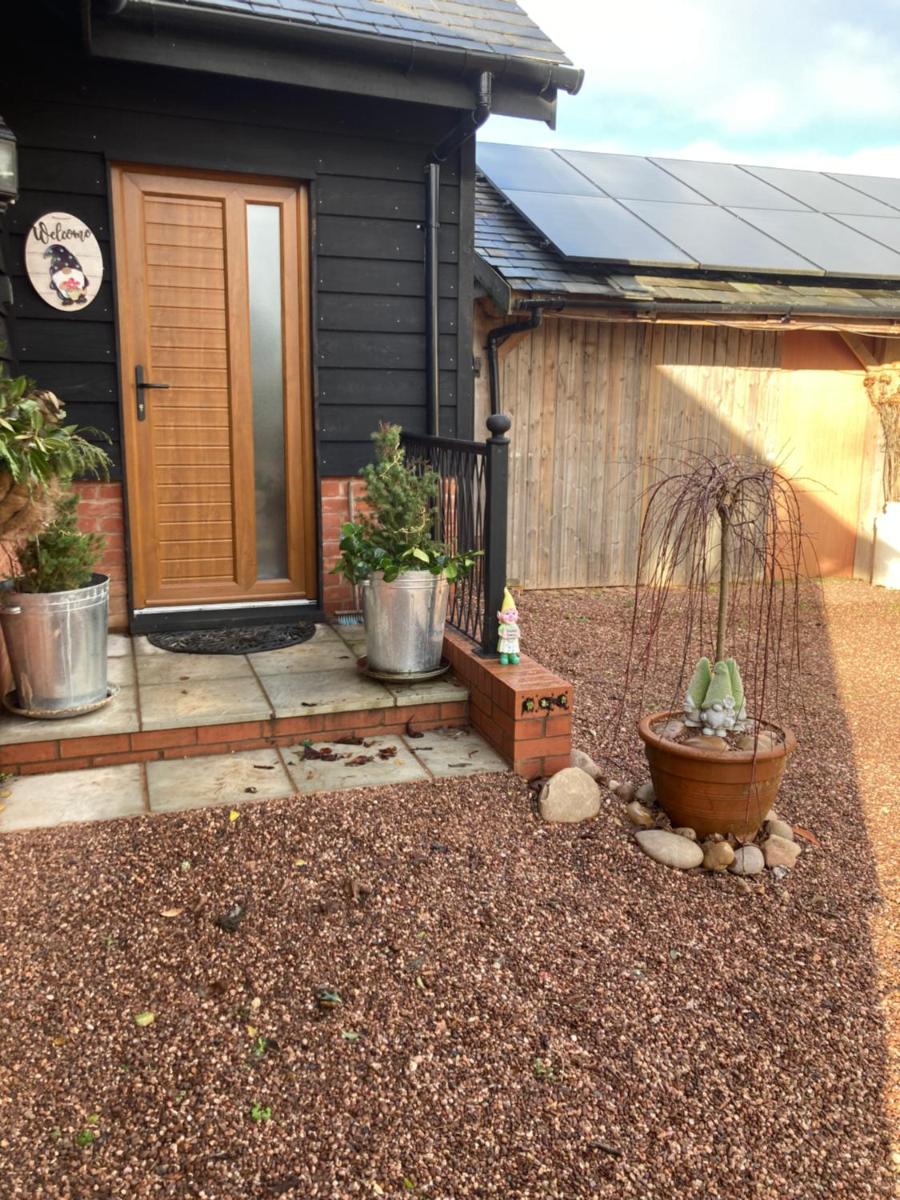 Charming Gnome Cottage in Devon near Sidmouth - Housity