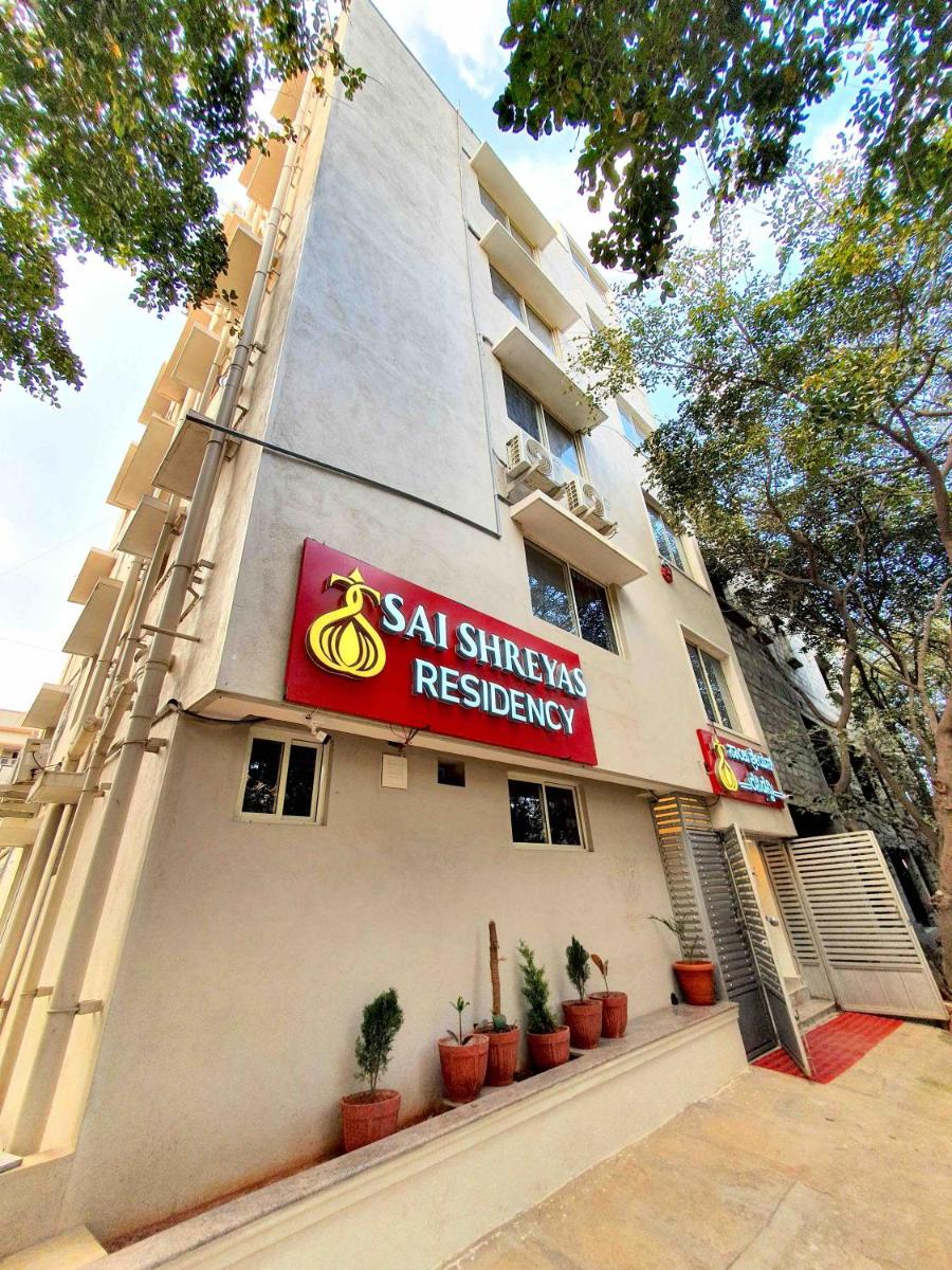 Sai Shreyas Residency, Best Hotel near Bangalore Airport - Housity