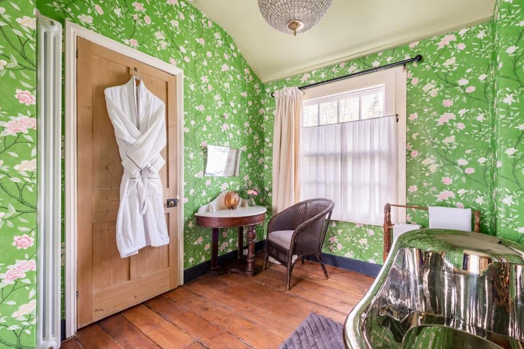 Rumple Cottage - Housity