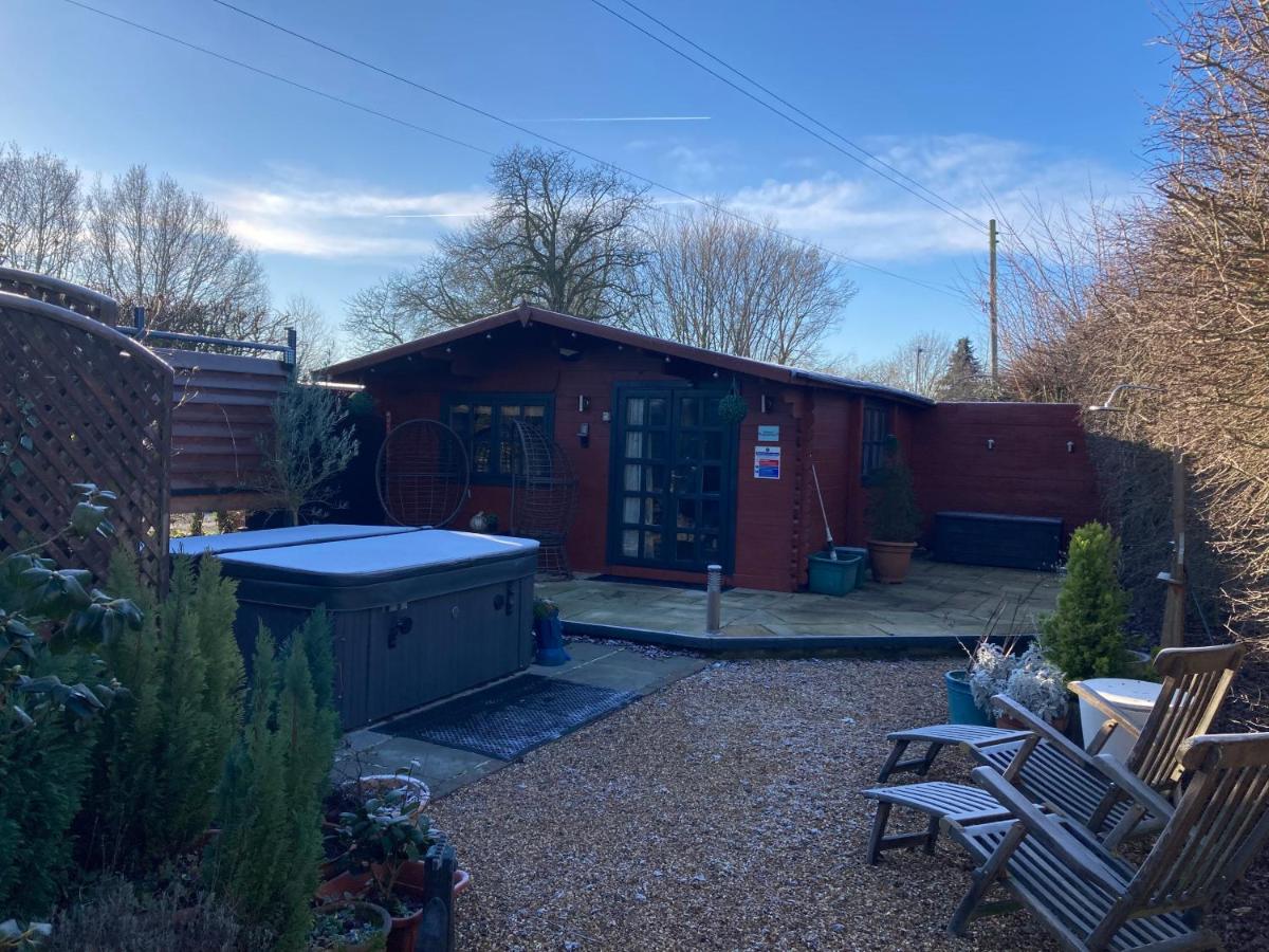 Easthorpe Retreat - Housity