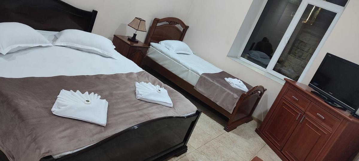 SWEET HOME HOTEL Meghri - Housity