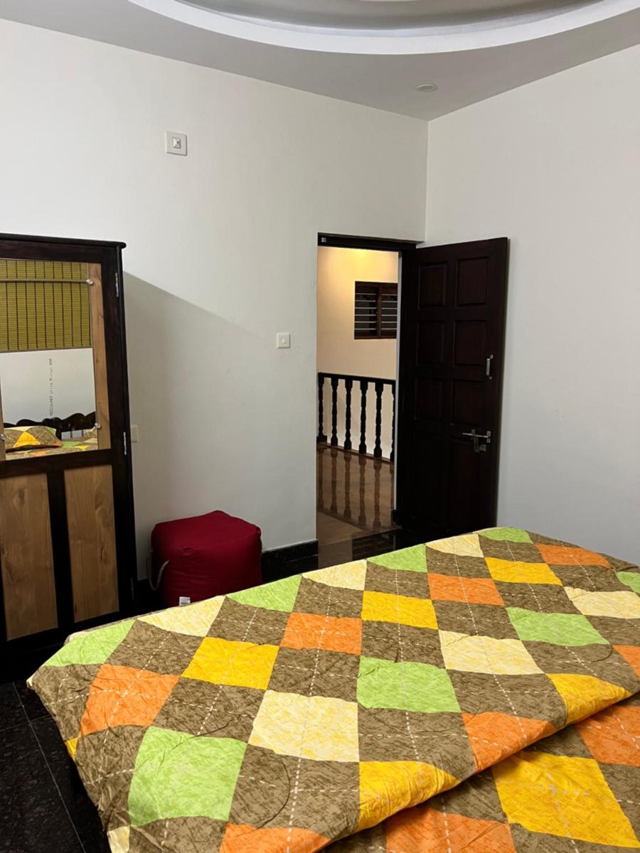 Tulsi inn Homestay - Housity
