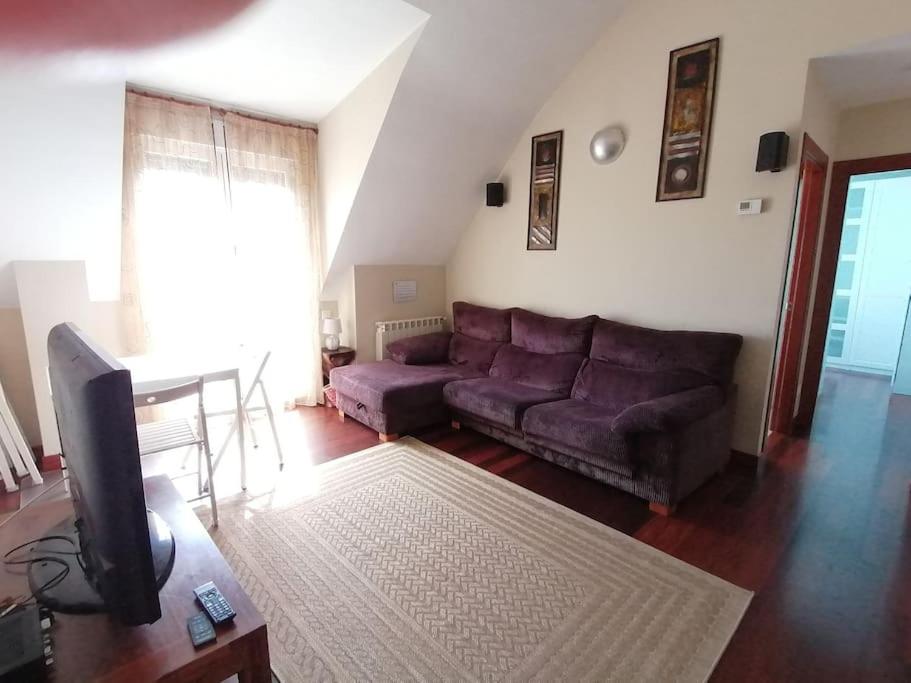 Apartamento en Soto de la Marina. Wifi y piscina. - Housity