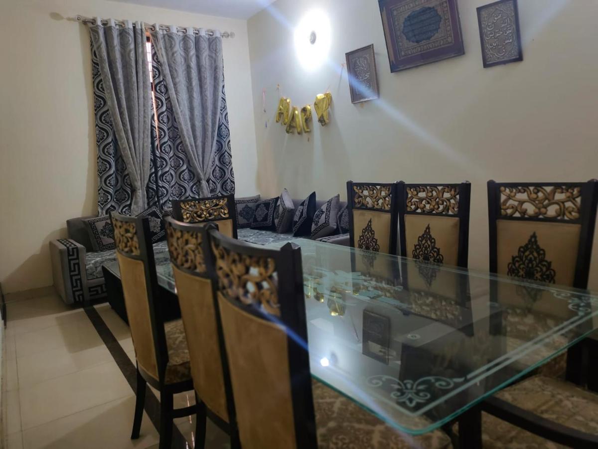 Township - Fully furnished elegant complete portion for families - Housity
