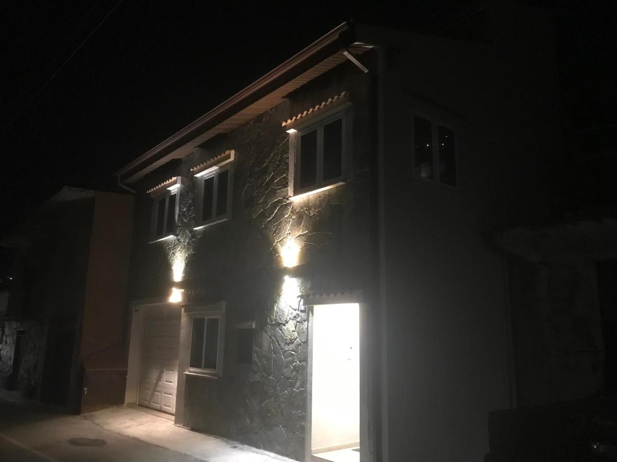 Archontiko Adamou - Housity