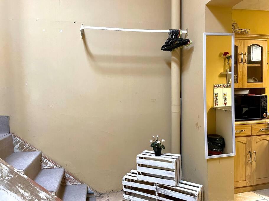 Apartmento en Plaza San Blas. Centro Histórico. - Housity