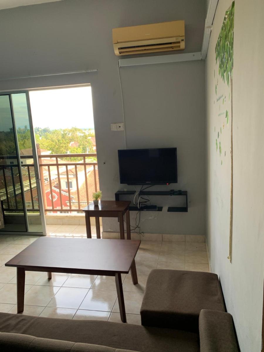 Apartment @ Bukit Merah Laketown - Housity