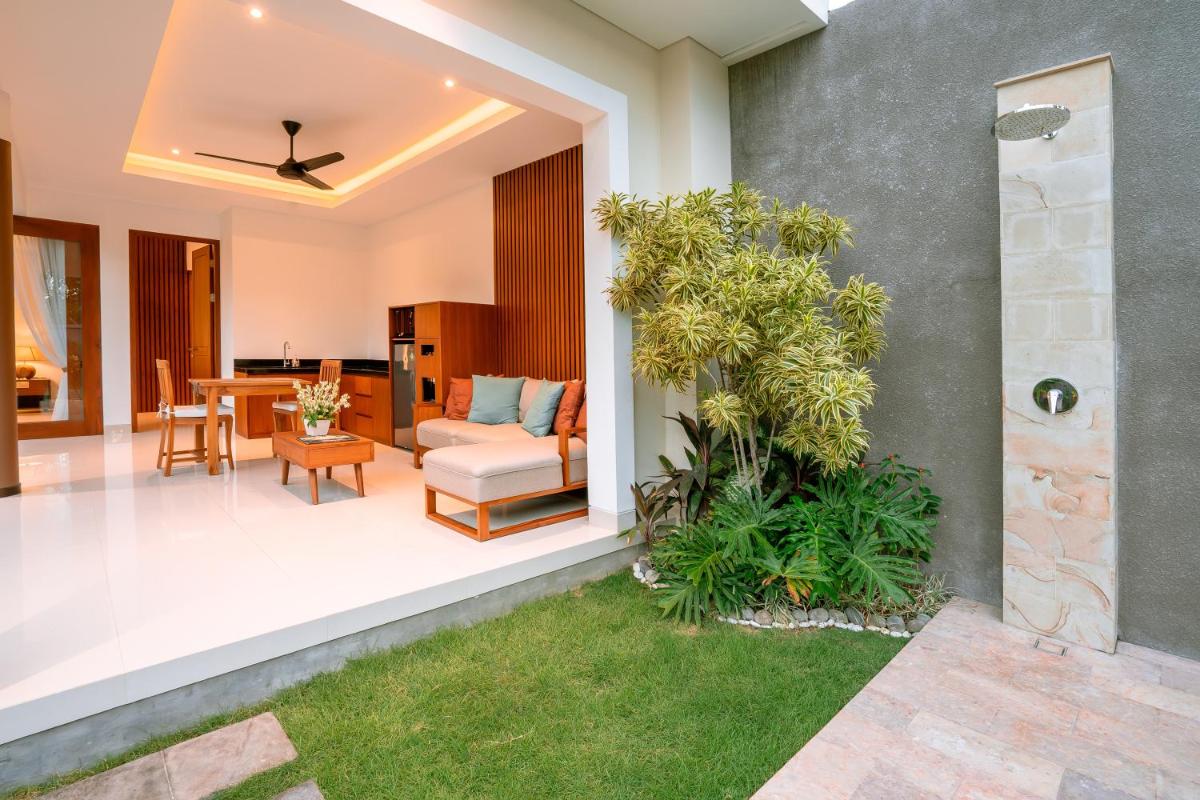 Kahayana Seminyak Villa - Housity